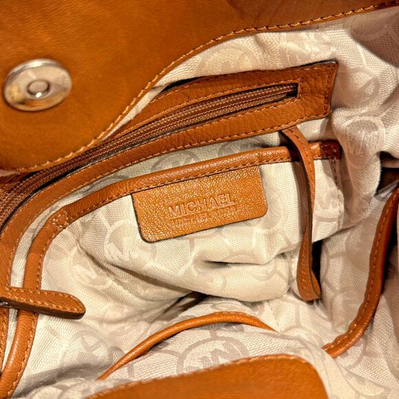 Michael Kors Hamilton Chain and Lock Brown Leather Satchel Bag Purse (no key) - Picture 6 of 14